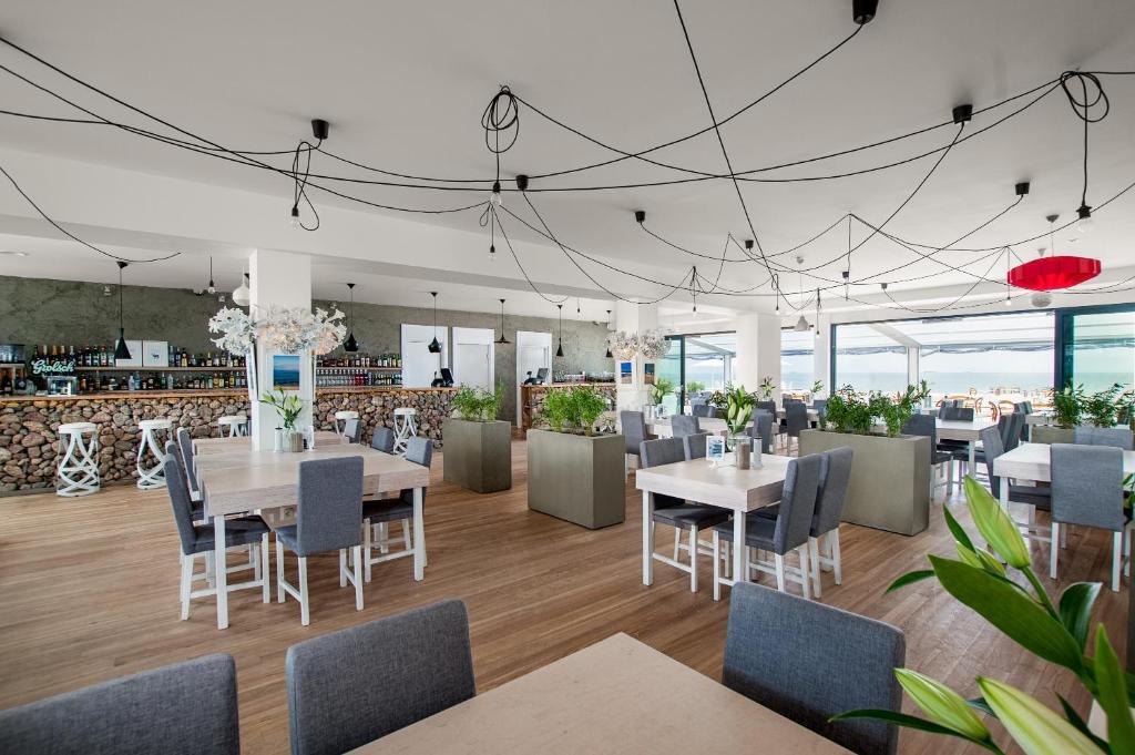 Nowa Zatoka Centrum Art & Business Sopot Esterno foto